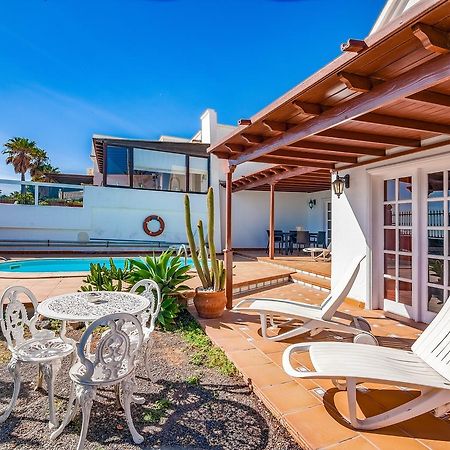 Villa Tías Exteriér fotografie